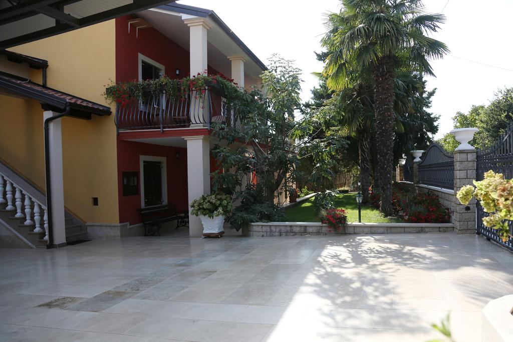 Apartments Max Orsera Esterno foto